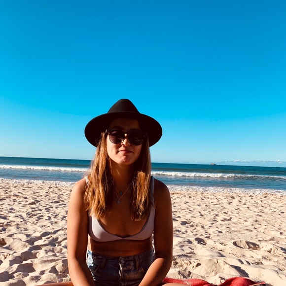 Meet your Posher, Kate - Picture 1 of 1